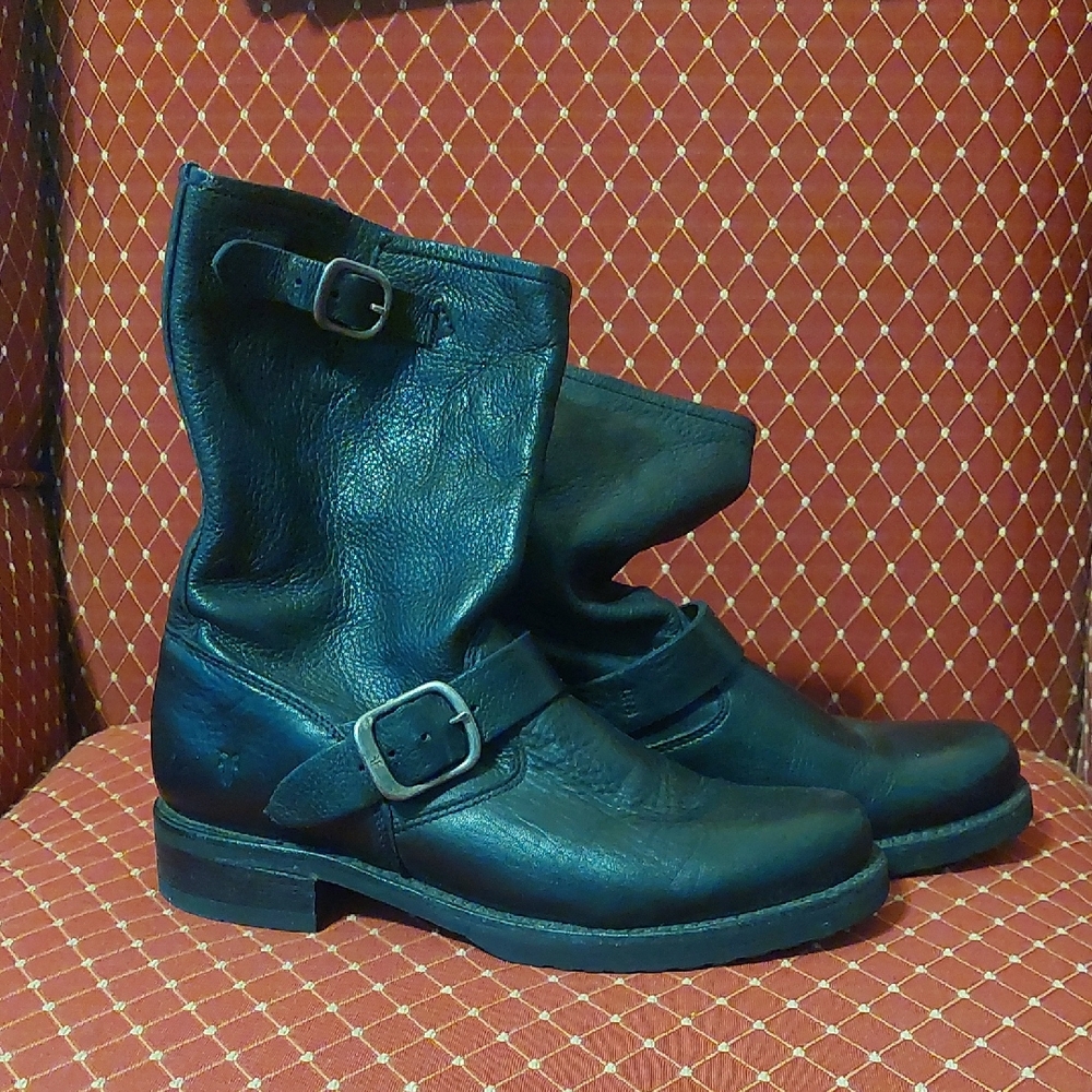 Frye Black Leather Veronica Boots Size 7